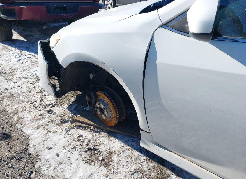 Photo 17 of 2013 Toyota Camry SE (VIN 4T1BF1FK5DU288842)