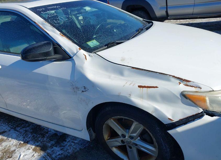 Photo 18 of 2013 Toyota Camry SE (VIN 4T1BF1FK5DU288842)