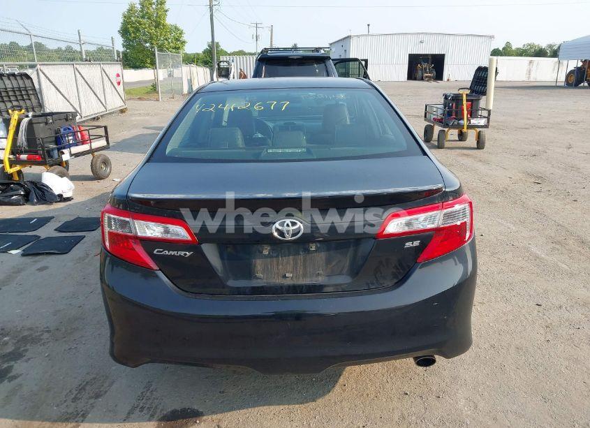 Photo 17 of 2013 Toyota Camry SE (VIN 4T1BF1FK5DU294897)