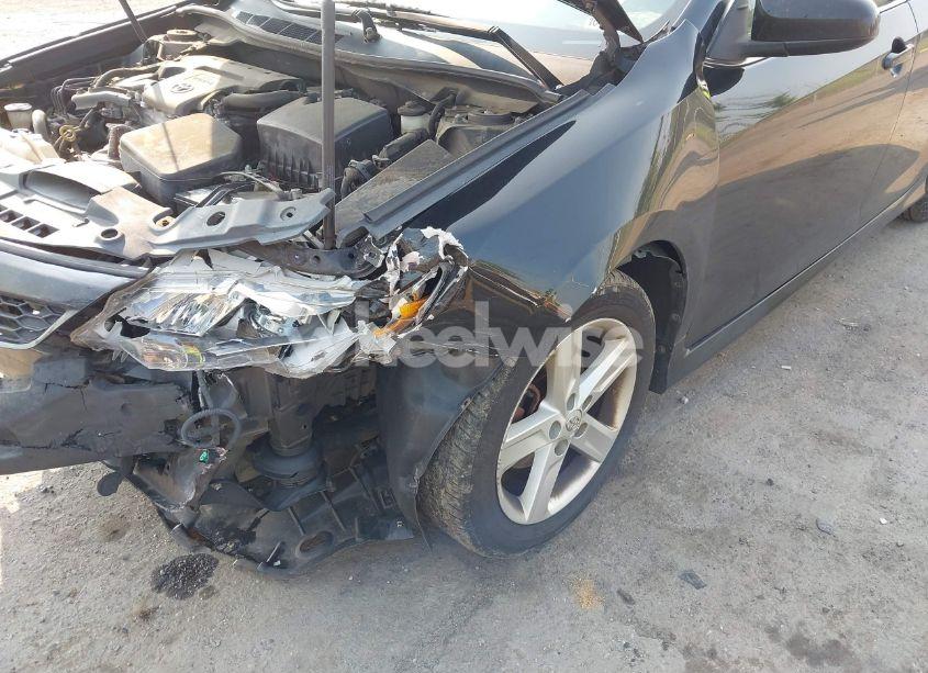 Photo 6 of 2013 Toyota Camry SE (VIN 4T1BF1FK5DU294897)