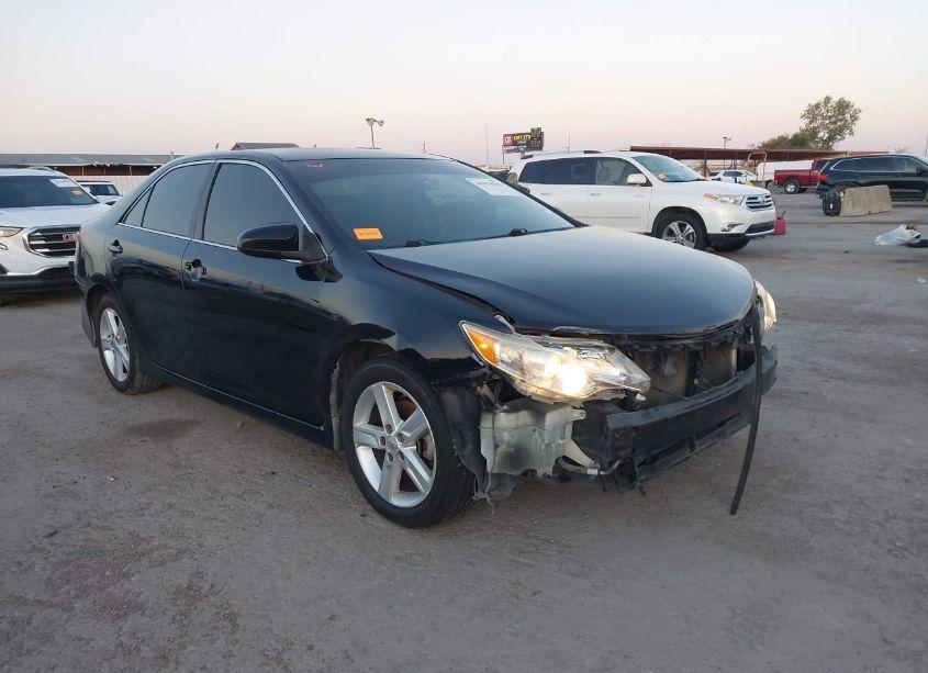 2013 Toyota Camry SE (VIN 4T1BF1FK5DU295337) main photo