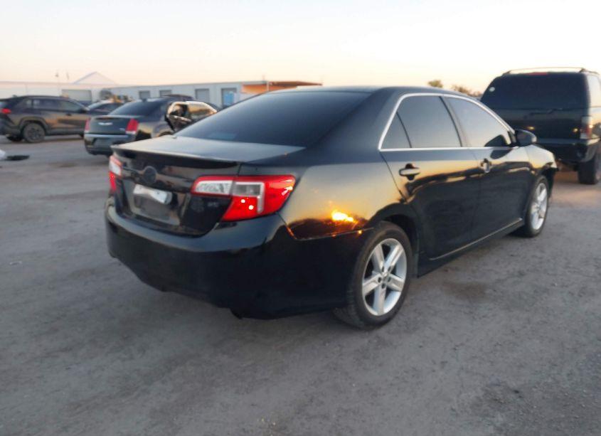 Photo 4 of 2013 Toyota Camry SE (VIN 4T1BF1FK5DU295337)