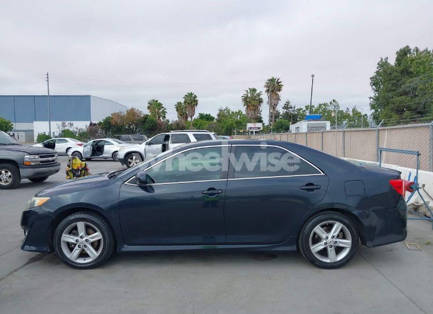 Photo 14 of 2013 Toyota Camry SE (VIN 4T1BF1FK5DU639684)
