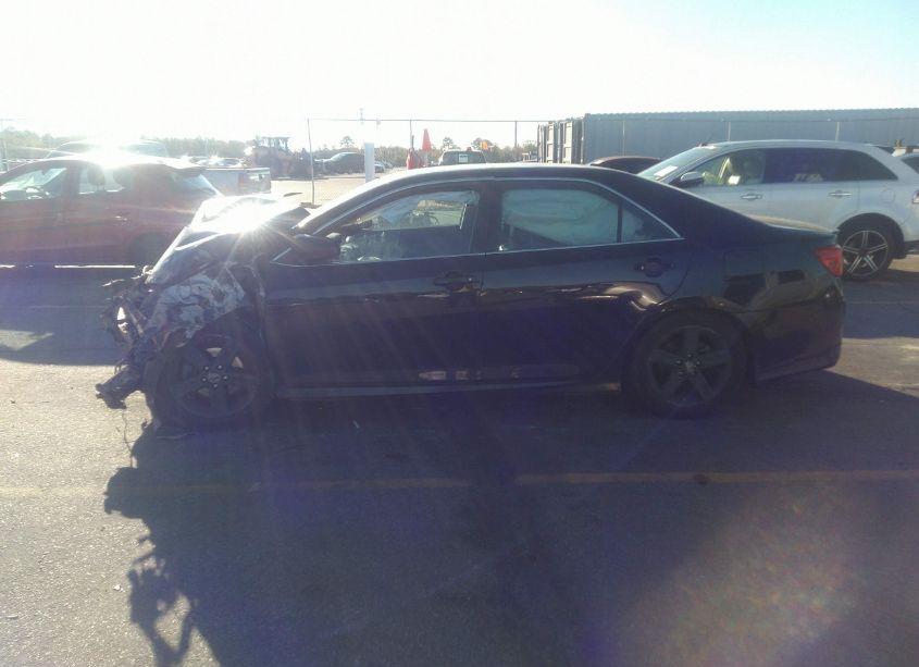 Photo 14 of 2013 Toyota Camry SE (VIN 4T1BF1FK5DU662494)