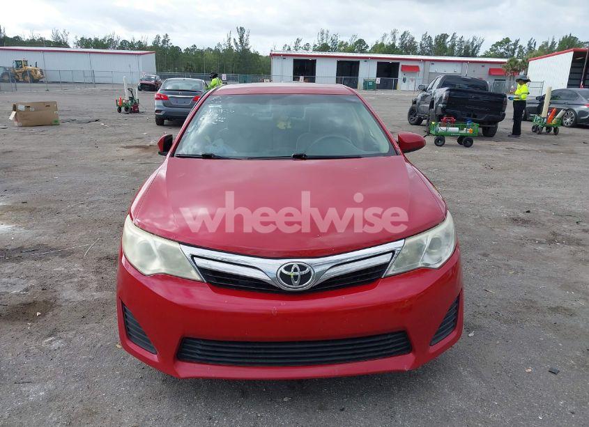 Photo 12 of 2013 Toyota Camry LE (VIN 4T1BF1FK5DU667923)