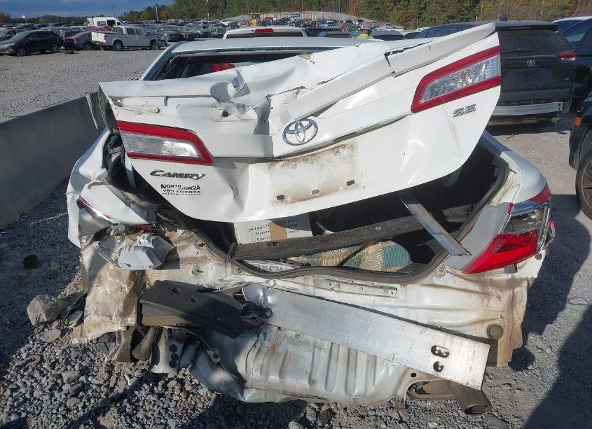 Photo 6 of 2013 Toyota Camry SE (VIN 4T1BF1FK5DU705747)