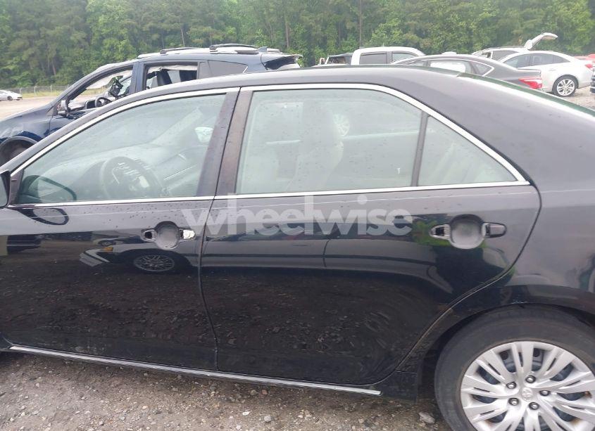 Photo 14 of 2013 Toyota Camry LE (VIN 4T1BF1FK5DU719759)