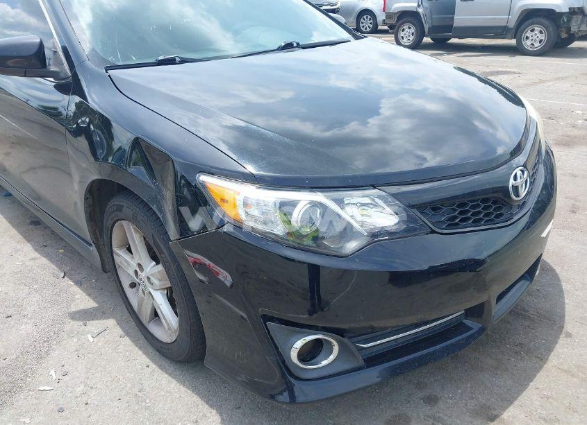 Photo 6 of 2014 Toyota Camry SE (VIN 4T1BF1FK5EU307035)