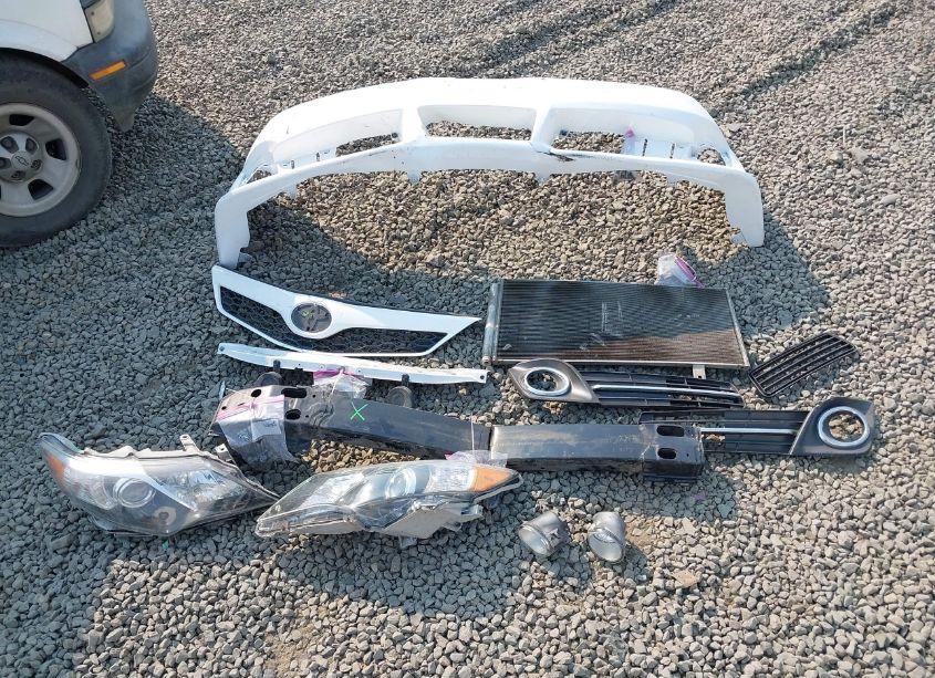 Photo 12 of 2014 Toyota Camry SE (VIN 4T1BF1FK5EU354520)