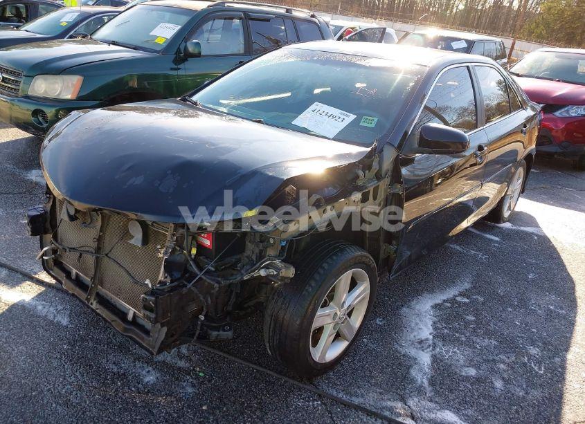 Photo 6 of 2014 Toyota Camry SE (VIN 4T1BF1FK5EU359653)