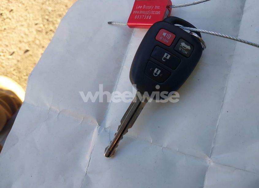 Photo 11 of 2014 Toyota Camry SE (VIN 4T1BF1FK5EU363623)