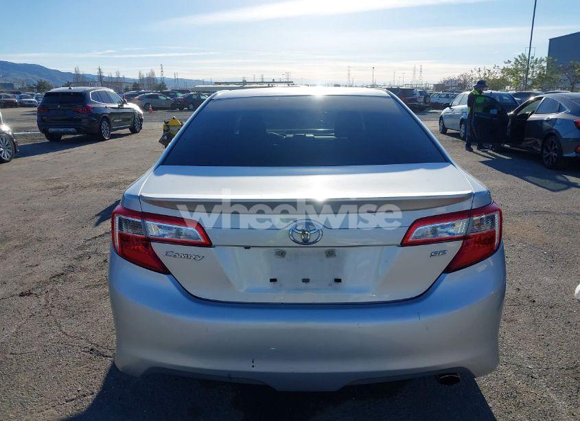 Photo 17 of 2014 Toyota Camry SE (VIN 4T1BF1FK5EU363623)