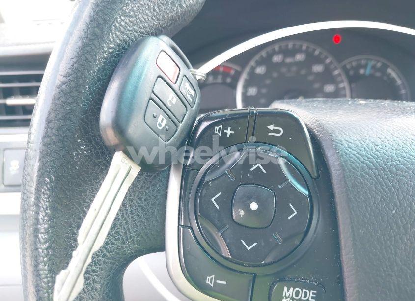 Photo 11 of 2014 Toyota Camry LE (VIN 4T1BF1FK5EU377375)