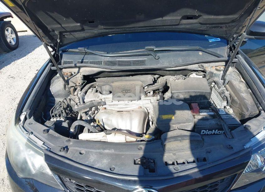 Photo 10 of 2014 Toyota Camry SE SPORT (VIN 4T1BF1FK5EU393849)