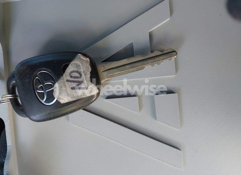 Photo 11 of 2014 Toyota Camry SE SPORT (VIN 4T1BF1FK5EU393849)