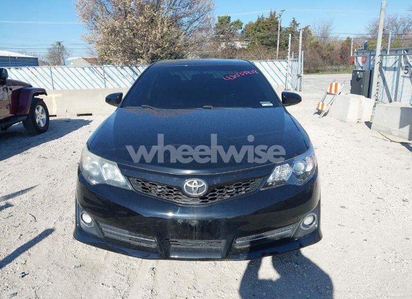 Photo 12 of 2014 Toyota Camry SE SPORT (VIN 4T1BF1FK5EU393849)