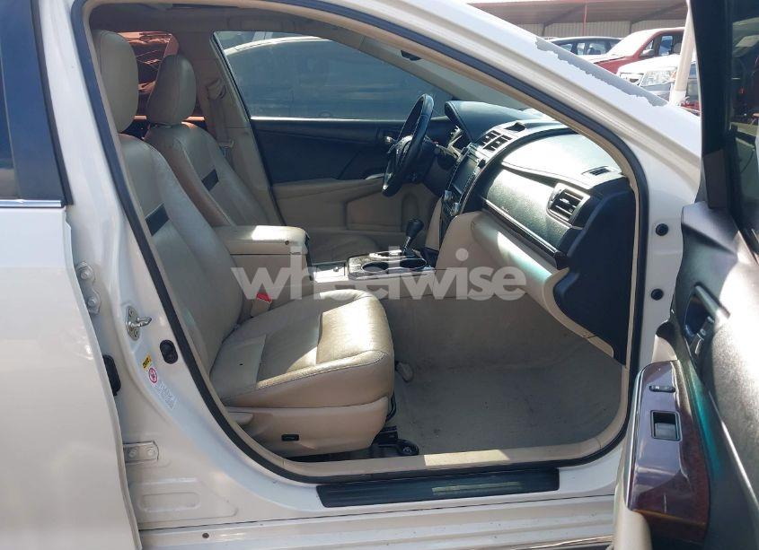 Photo 5 of 2014 Toyota Camry XLE (VIN 4T1BF1FK5EU419415)