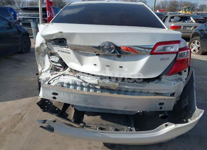 Photo 6 of 2014 Toyota Camry XLE (VIN 4T1BF1FK5EU419415)