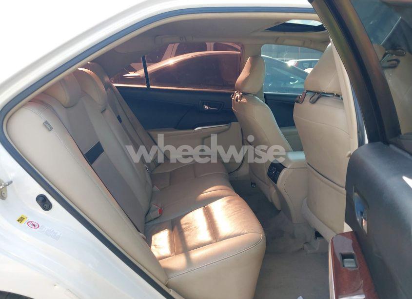 Photo 8 of 2014 Toyota Camry XLE (VIN 4T1BF1FK5EU419415)