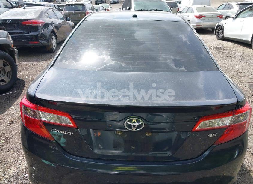 Photo 16 of 2014 Toyota Camry SE (VIN 4T1BF1FK5EU433220)