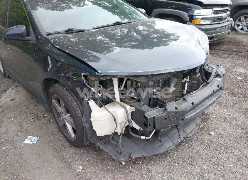 Photo 19 of 2014 Toyota Camry SE (VIN 4T1BF1FK5EU433220)