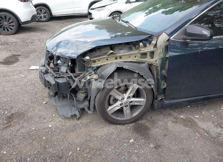 Photo 6 of 2014 Toyota Camry SE (VIN 4T1BF1FK5EU433220)