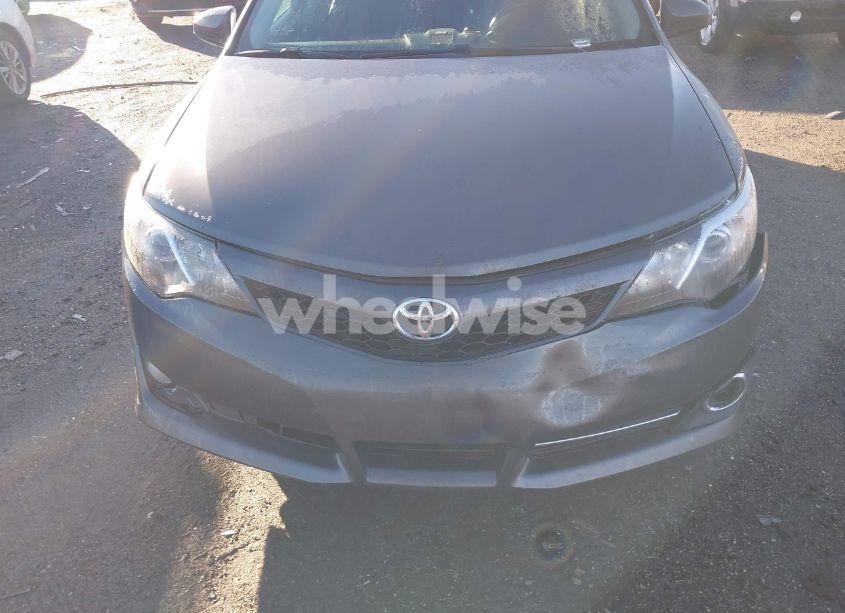 Photo 12 of 2014 Toyota Camry SE (VIN 4T1BF1FK5EU438661)