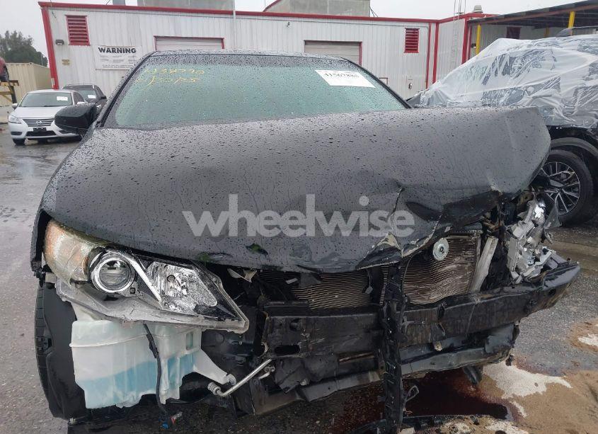 Photo 6 of 2014 Toyota Camry SE (VIN 4T1BF1FK5EU438790)