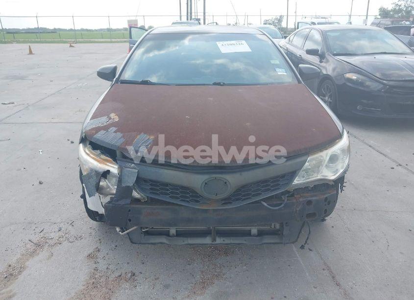 Photo 12 of 2014 Toyota Camry SE (VIN 4T1BF1FK5EU456688)