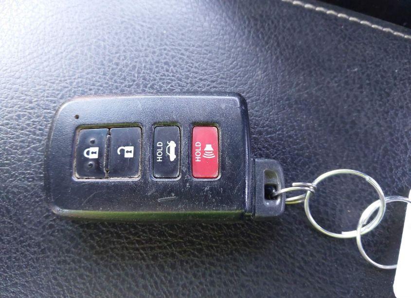 Photo 11 of 2014 Toyota Camry SE (VIN 4T1BF1FK5EU728348)