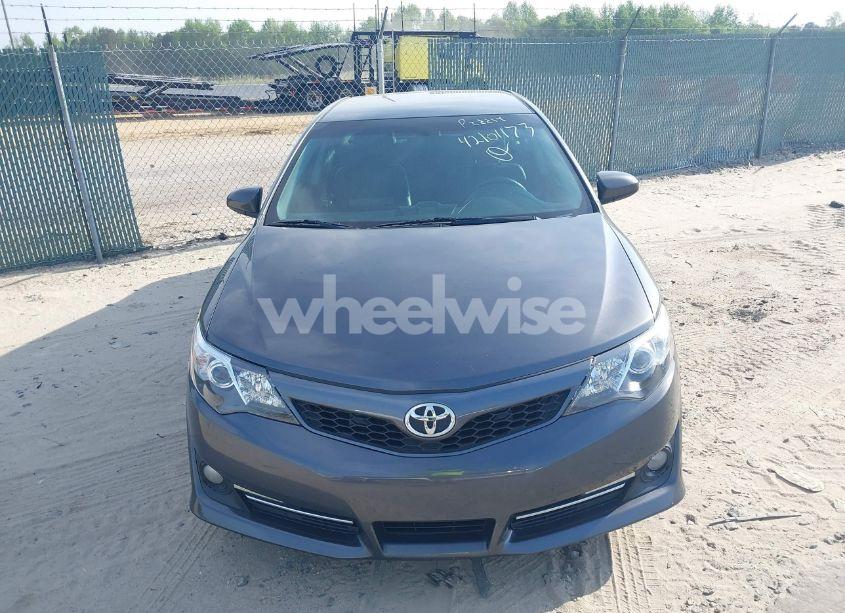 Photo 12 of 2014 Toyota Camry SE (VIN 4T1BF1FK5EU744839)