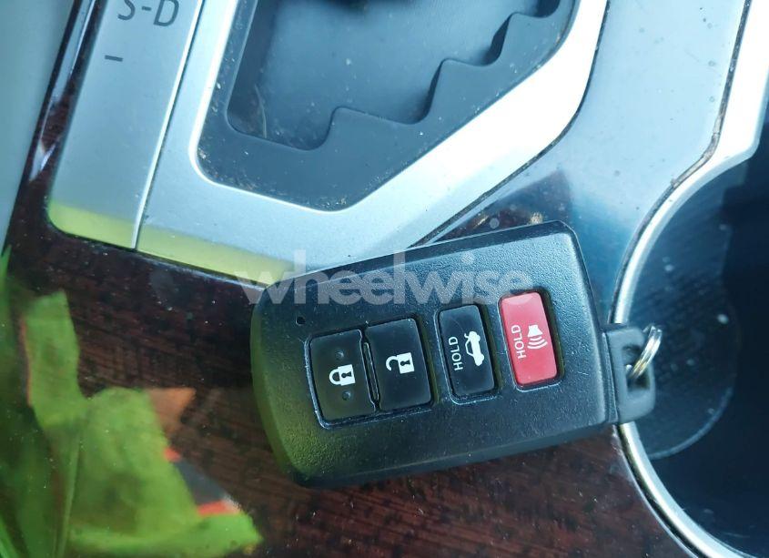 Photo 11 of 2014 Toyota Camry XLE (VIN 4T1BF1FK5EU802688)