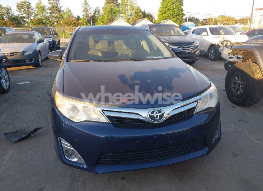 Photo 12 of 2014 Toyota Camry XLE (VIN 4T1BF1FK5EU802688)