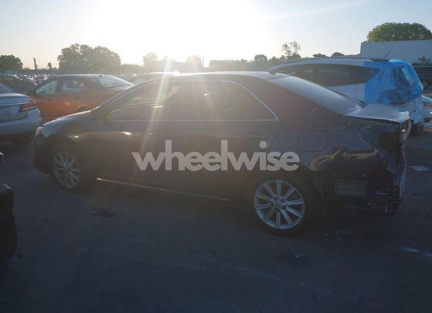 Photo 14 of 2014 Toyota Camry XLE (VIN 4T1BF1FK5EU802688)