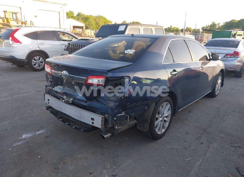 Photo 4 of 2014 Toyota Camry XLE (VIN 4T1BF1FK5EU802688)