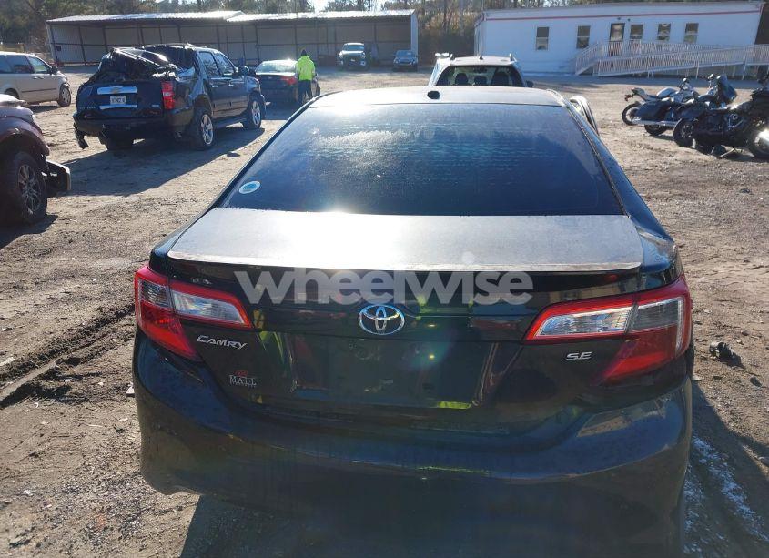 Photo 17 of 2014 Toyota Camry SE SPORT (VIN 4T1BF1FK5EU811231)
