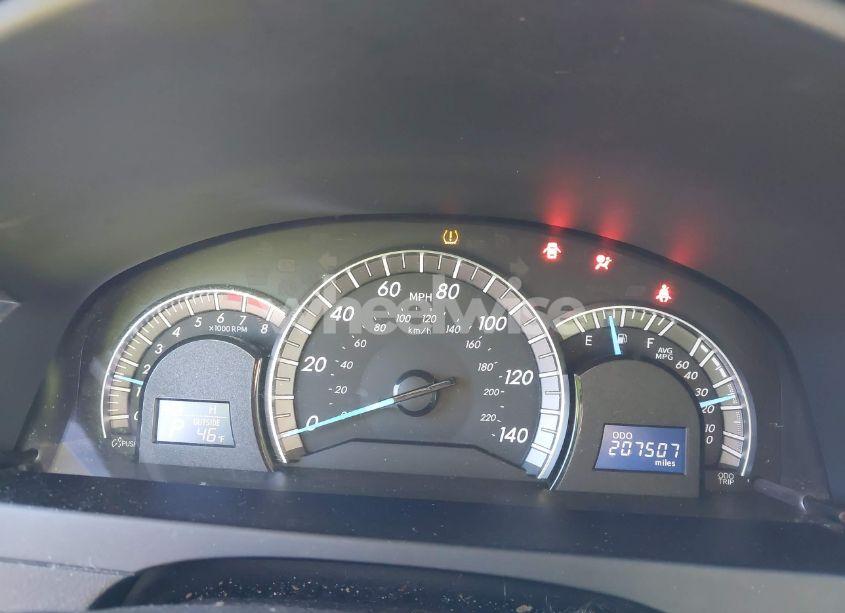 Photo 7 of 2014 Toyota Camry SE SPORT (VIN 4T1BF1FK5EU811231)