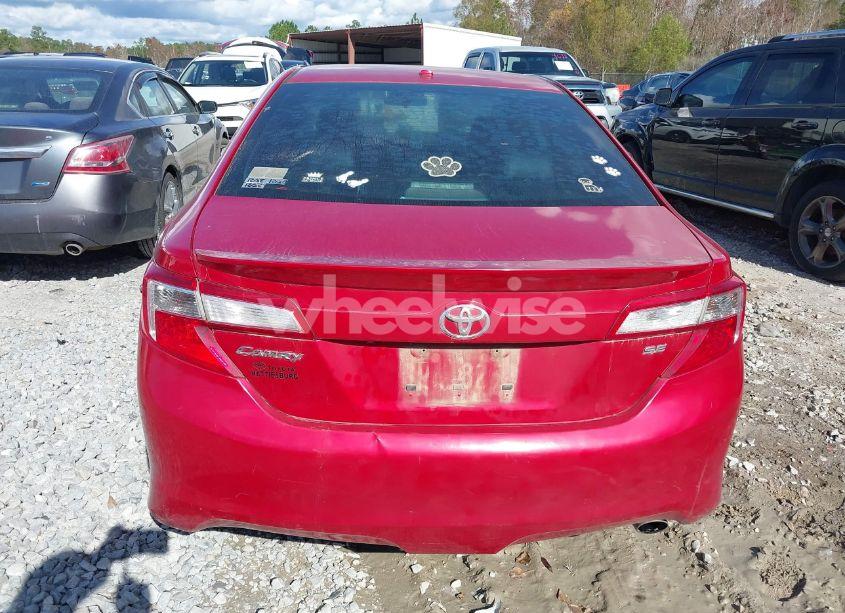 Photo 16 of 2014 Toyota Camry SE (VIN 4T1BF1FK5EU837862)