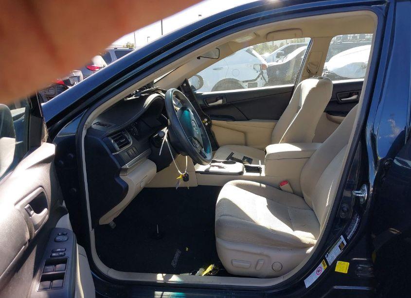 Photo 5 of 2014 Toyota Camry LE (VIN 4T1BF1FK5EU852295)