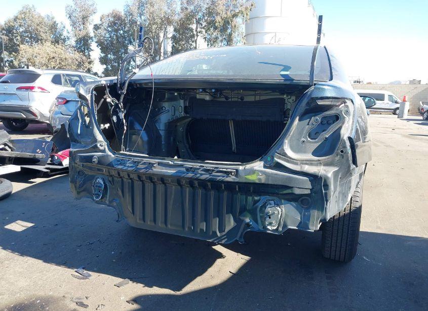 Photo 6 of 2014 Toyota Camry LE (VIN 4T1BF1FK5EU852295)