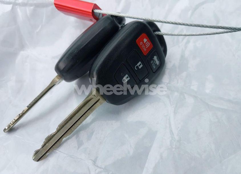 Photo 11 of 2014 Toyota Camry SE (VIN 4T1BF1FK5EU857898)