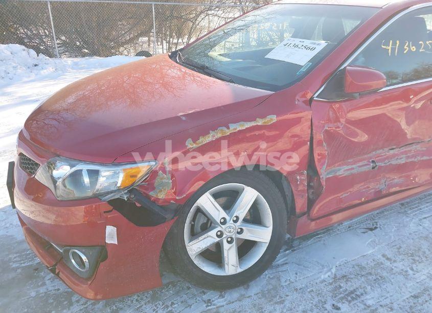 Photo 17 of 2014 Toyota Camry SE (VIN 4T1BF1FK5EU866942)
