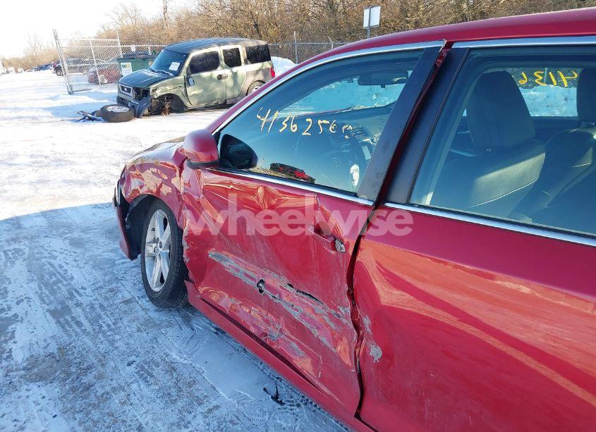 Photo 18 of 2014 Toyota Camry SE (VIN 4T1BF1FK5EU866942)