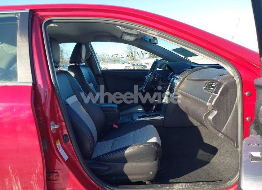 Photo 5 of 2014 Toyota Camry SE (VIN 4T1BF1FK5EU866942)