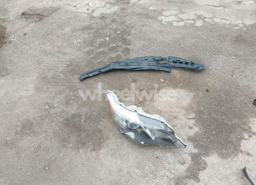 Photo 12 of 2014 Toyota Camry SE SPORT (VIN 4T1BF1FK5EU869405)