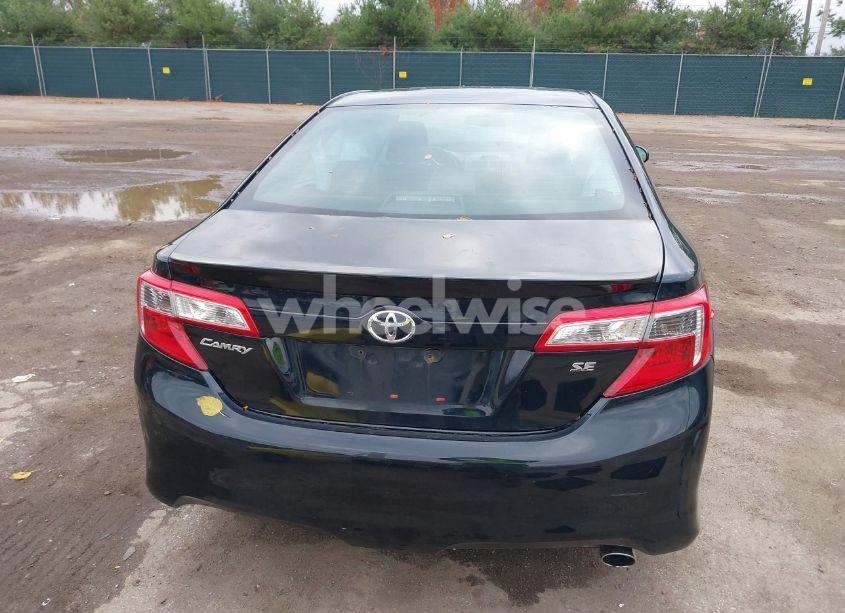 Photo 17 of 2014 Toyota Camry SE SPORT (VIN 4T1BF1FK5EU869405)