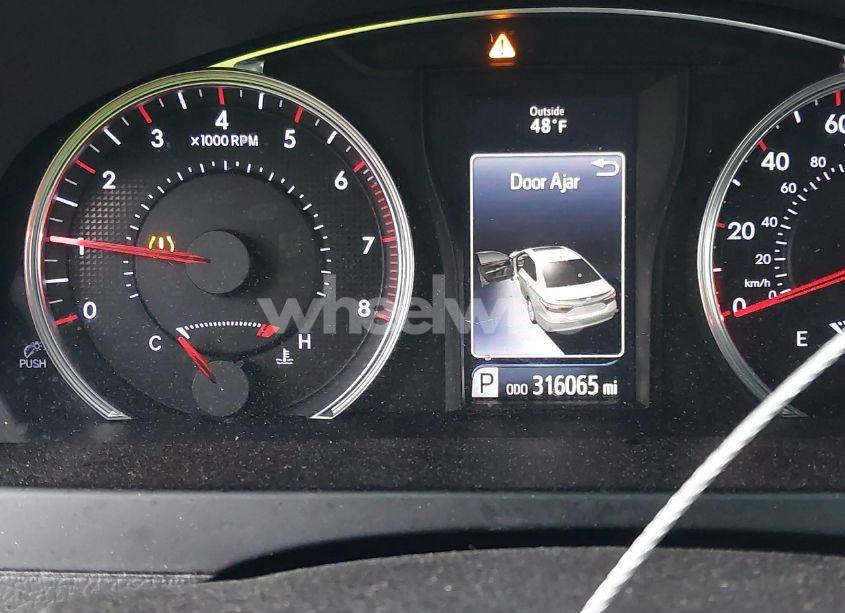 Photo 15 of 2015 Toyota Camry SE (VIN 4T1BF1FK5FU013748)