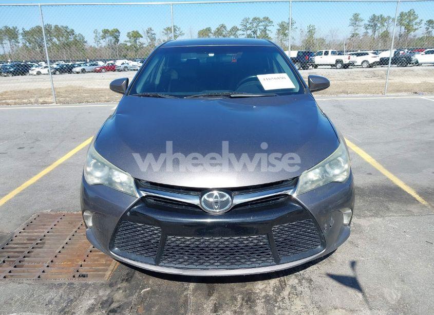 Photo 12 of 2015 Toyota Camry SE (VIN 4T1BF1FK5FU044482)
