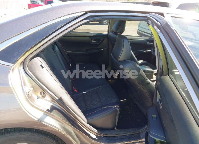 Photo 8 of 2015 Toyota Camry SE (VIN 4T1BF1FK5FU044482)