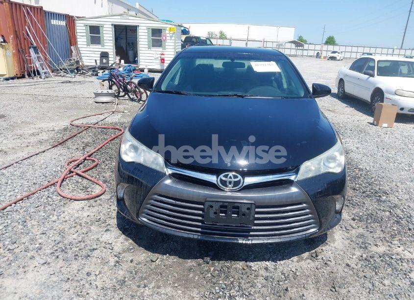 Photo 12 of 2015 Toyota Camry LE (VIN 4T1BF1FK5FU063680)